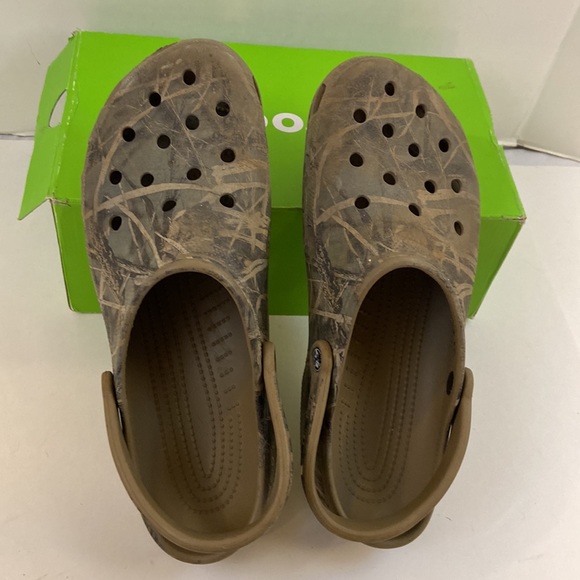 size 15 camo crocs